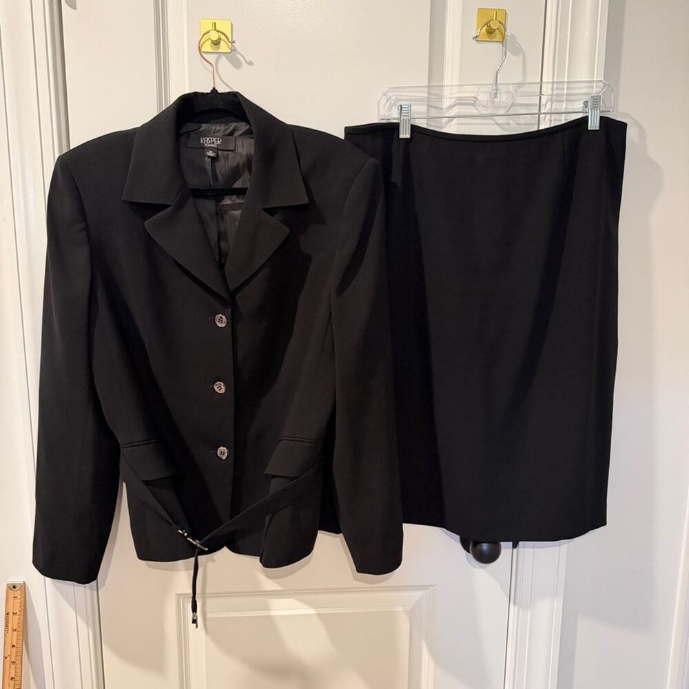 KASPER Belted Black Blazer and Skirt Set size 14